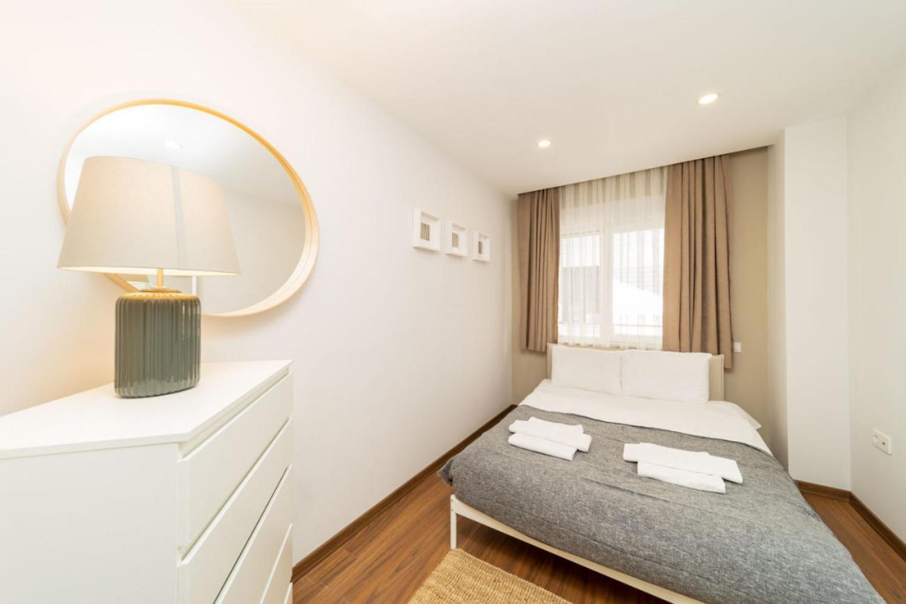 Apartament Central Flat With Balcony Near Sea In Muratpasa Antalya Zewnętrze zdjęcie