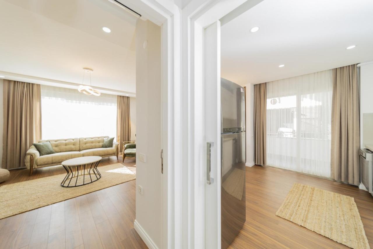 Apartament Central Flat With Balcony Near Sea In Muratpasa Antalya Zewnętrze zdjęcie
